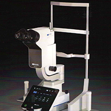 スリットランプ　Elara 900